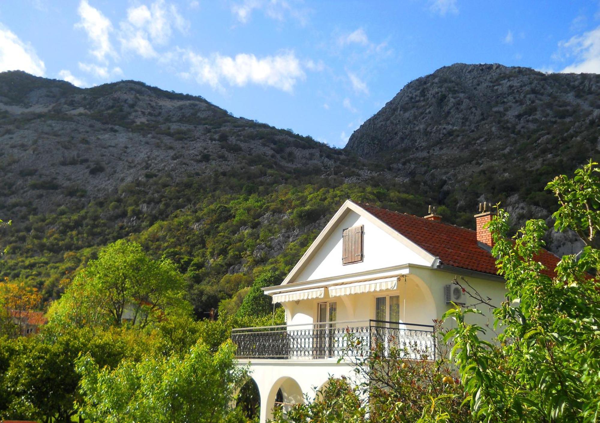 Apartments Ognjenovic Risan Exterior foto